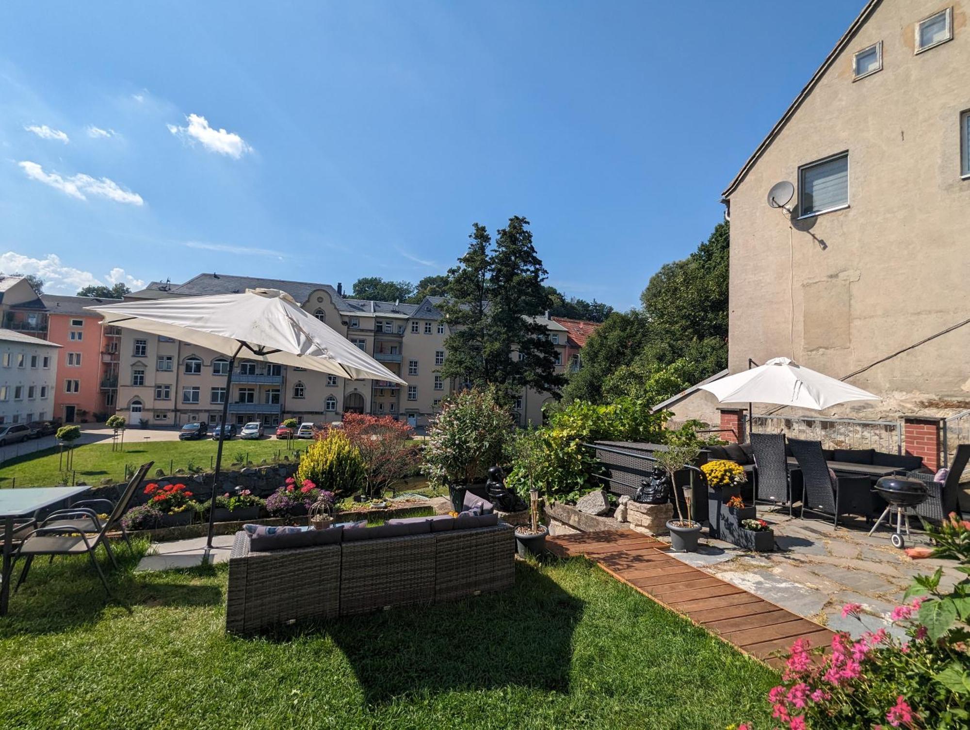 Hw2B - Urlaubsmagie - Wohlfuehlwohnung Mit Balkon, Pool, Sauna & Terrasse Sebnitz Exterior photo