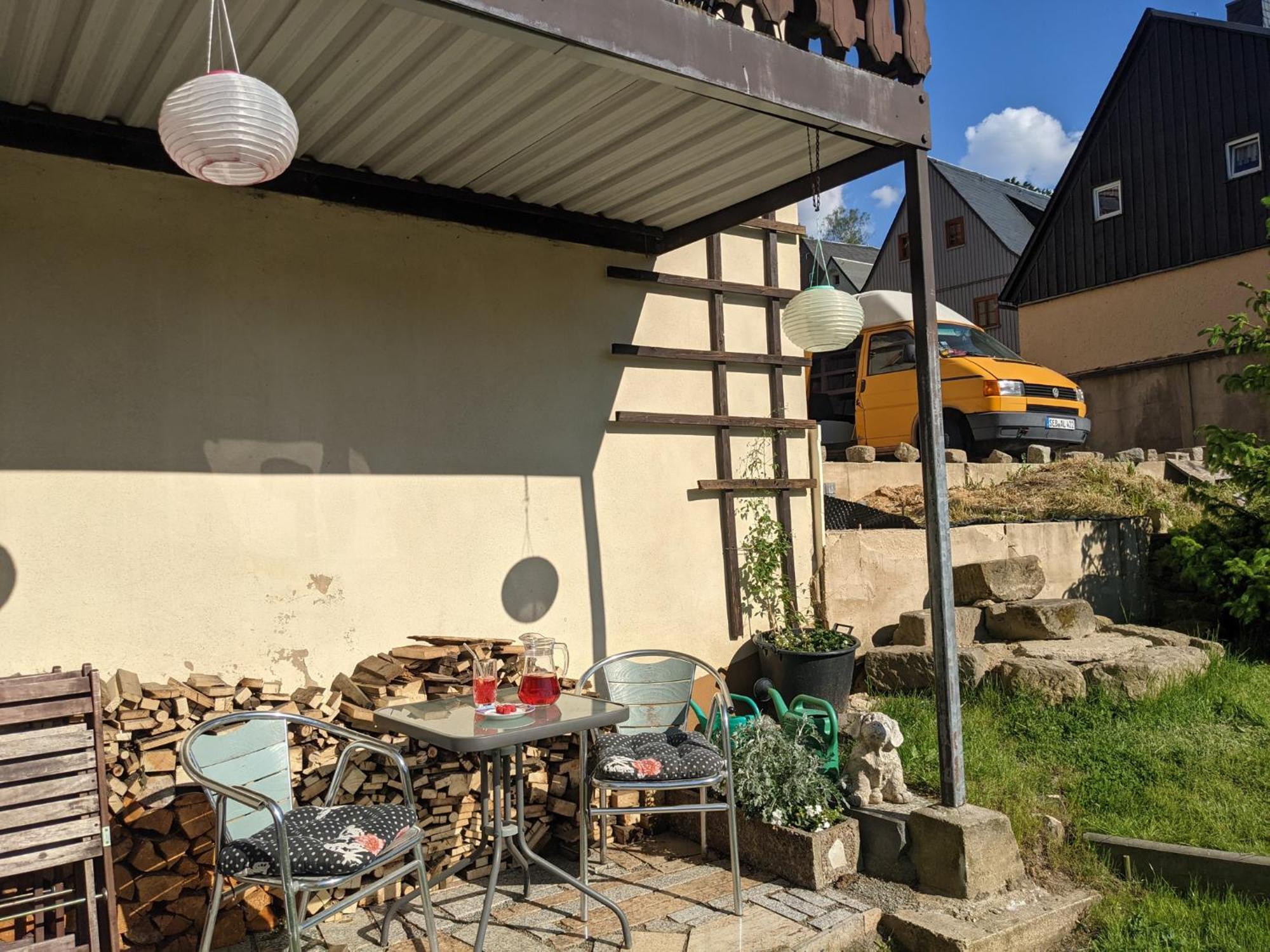 Hw2B - Urlaubsmagie - Wohlfuehlwohnung Mit Balkon, Pool, Sauna & Terrasse Sebnitz Exterior photo