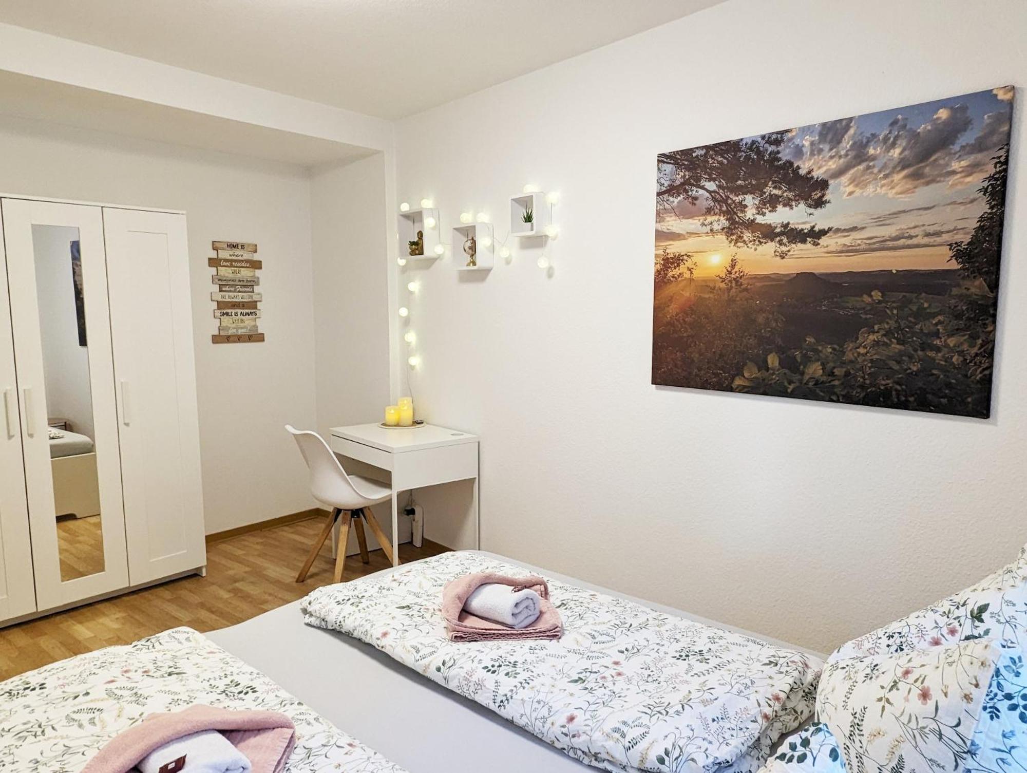 Hw2B - Urlaubsmagie - Wohlfuehlwohnung Mit Balkon, Pool, Sauna & Terrasse Sebnitz Exterior photo