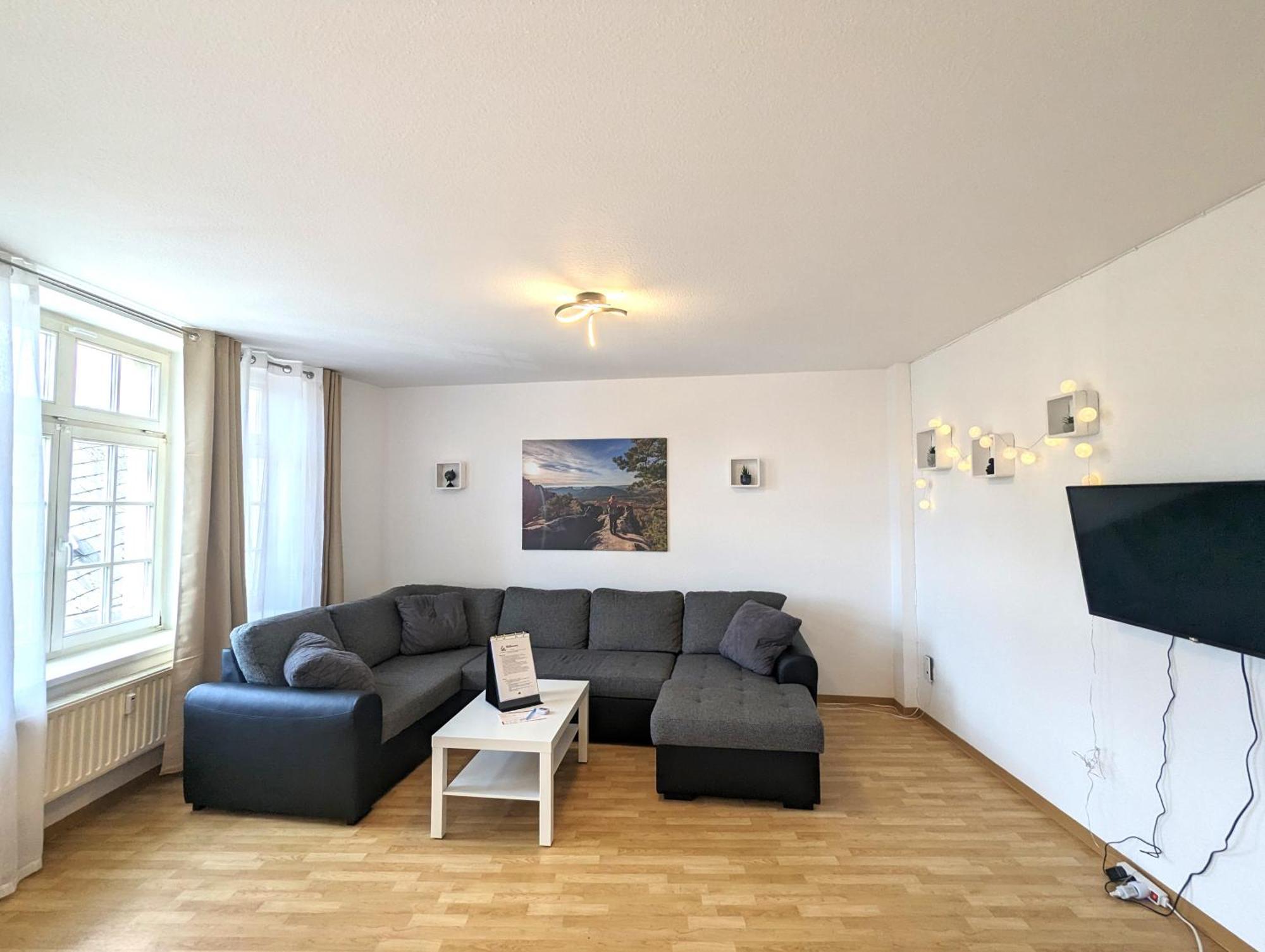 Hw2B - Urlaubsmagie - Wohlfuehlwohnung Mit Balkon, Pool, Sauna & Terrasse Sebnitz Exterior photo