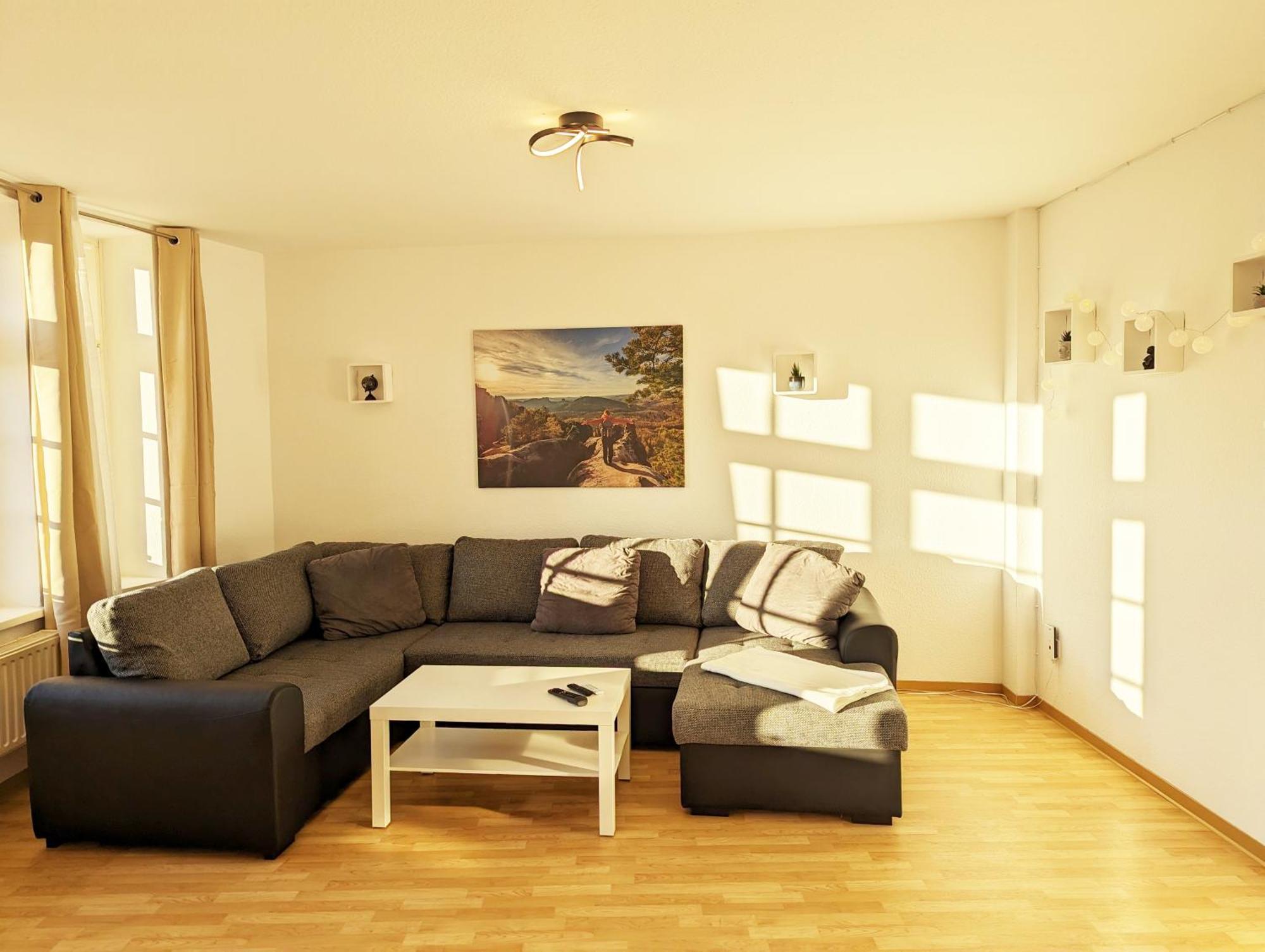 Hw2B - Urlaubsmagie - Wohlfuehlwohnung Mit Balkon, Pool, Sauna & Terrasse Sebnitz Exterior photo